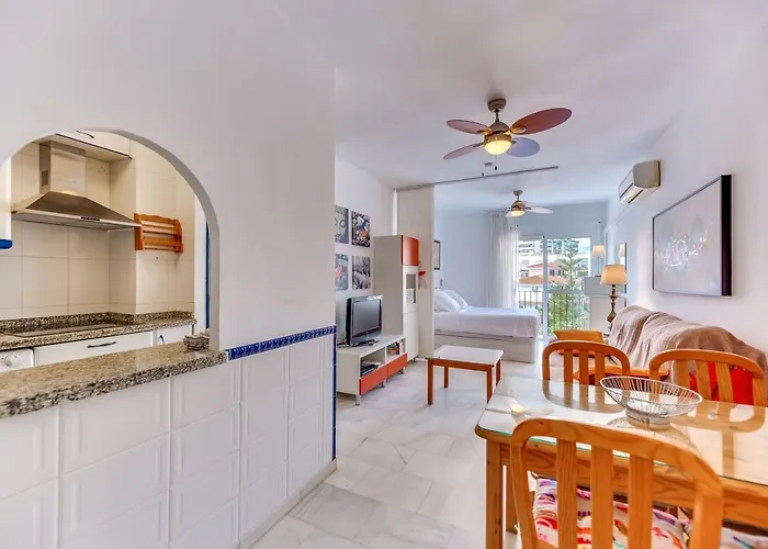 Homeforguest Bright In La Carihuela Near The *