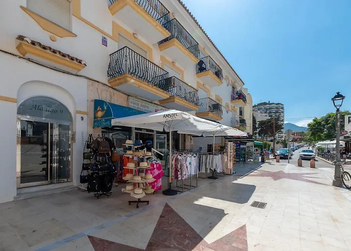 Homeforguest Bright In La Carihuela Near The * Torremolinos