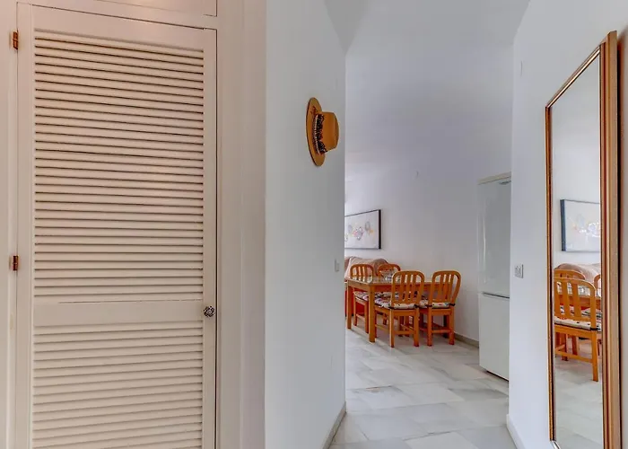 Homeforguest Bright In La Carihuela Near The Lägenhet *