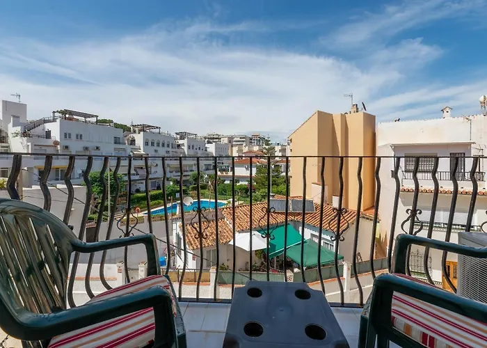 Homeforguest Bright In La Carihuela Near The