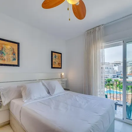 Apartamento Homeforguest Bright In La Carihuela Near The