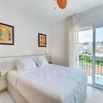 Homeforguest Bright In La Carihuela Near The Torremolinos