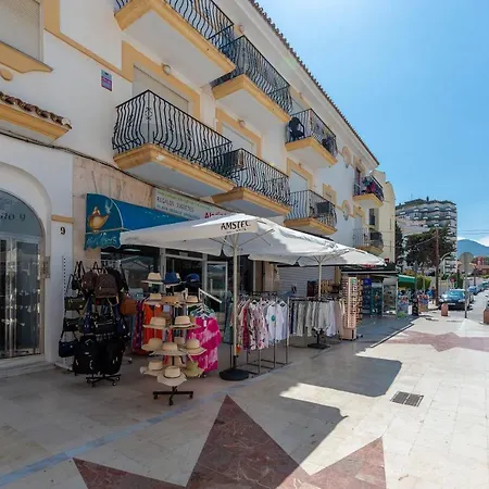 Homeforguest Bright In La Carihuela Near The * 托雷莫利诺斯