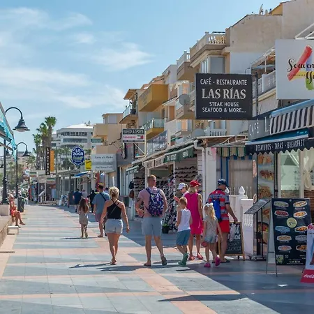 Apartment Homeforguest Bright In La Carihuela Near The Torremolinos